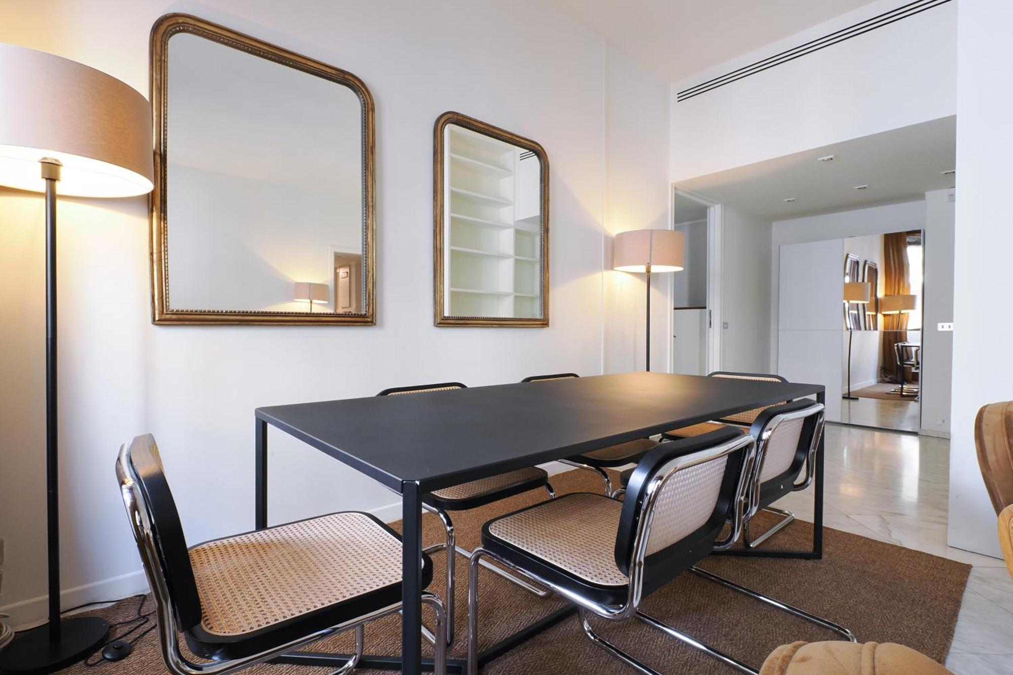 Homnest I Conservatorio Lux Apt * Mailand